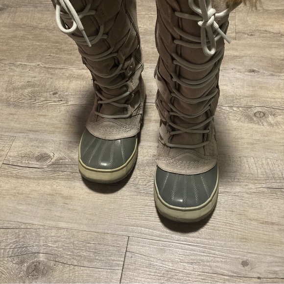 Sorel Cate Of Alexandria Leather Weave Fur Lined Winter Boot - Picture 8 of 12